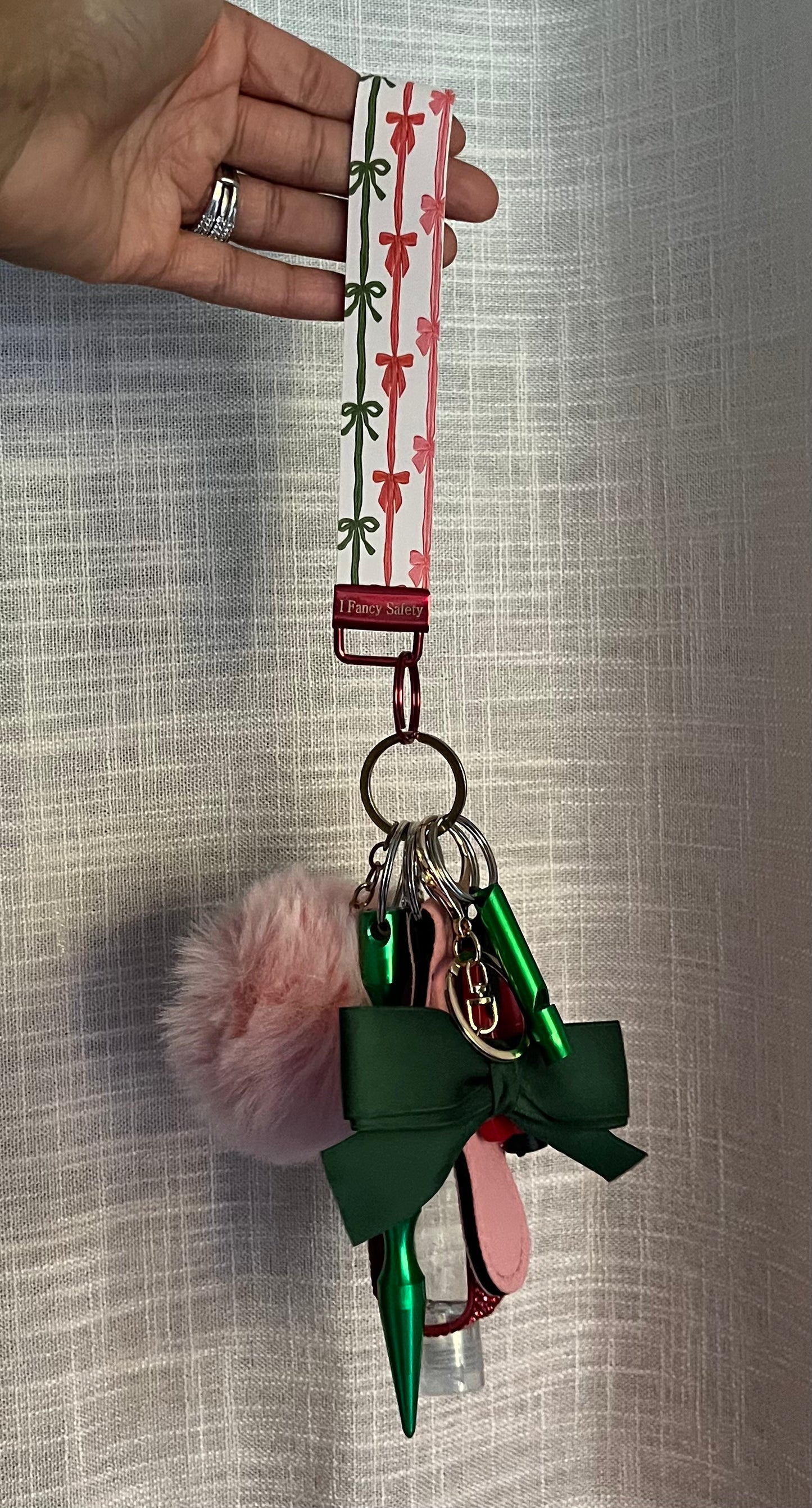 Merry Bow-tique Keychain